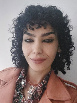 Thérapeute - Gestalt-thérapeute - Psychopraticienne - Jumet - Laila Bayoudi Thérapeute - Gestalt-thérapeute - Psychopraticienne - Jumet - Laila Bayoudi